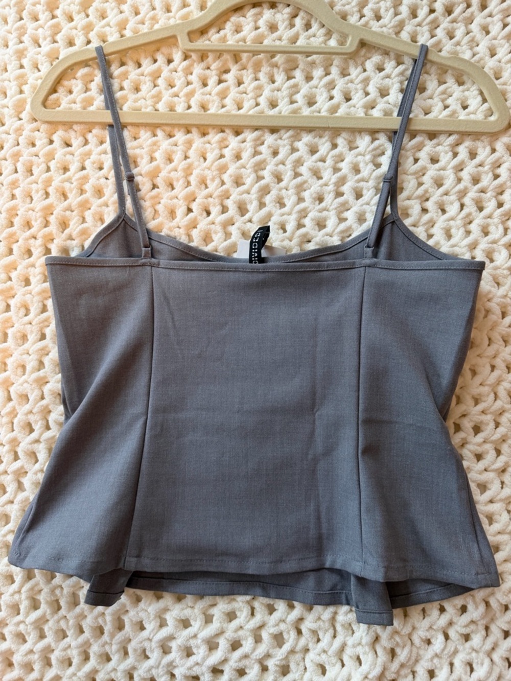 H&M Tank - Picture 3 of 3